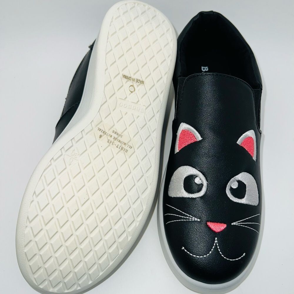 Bamboo Black & White Cat Slip-On Sneakers Size 8 Brand New - Picture 8 of 9